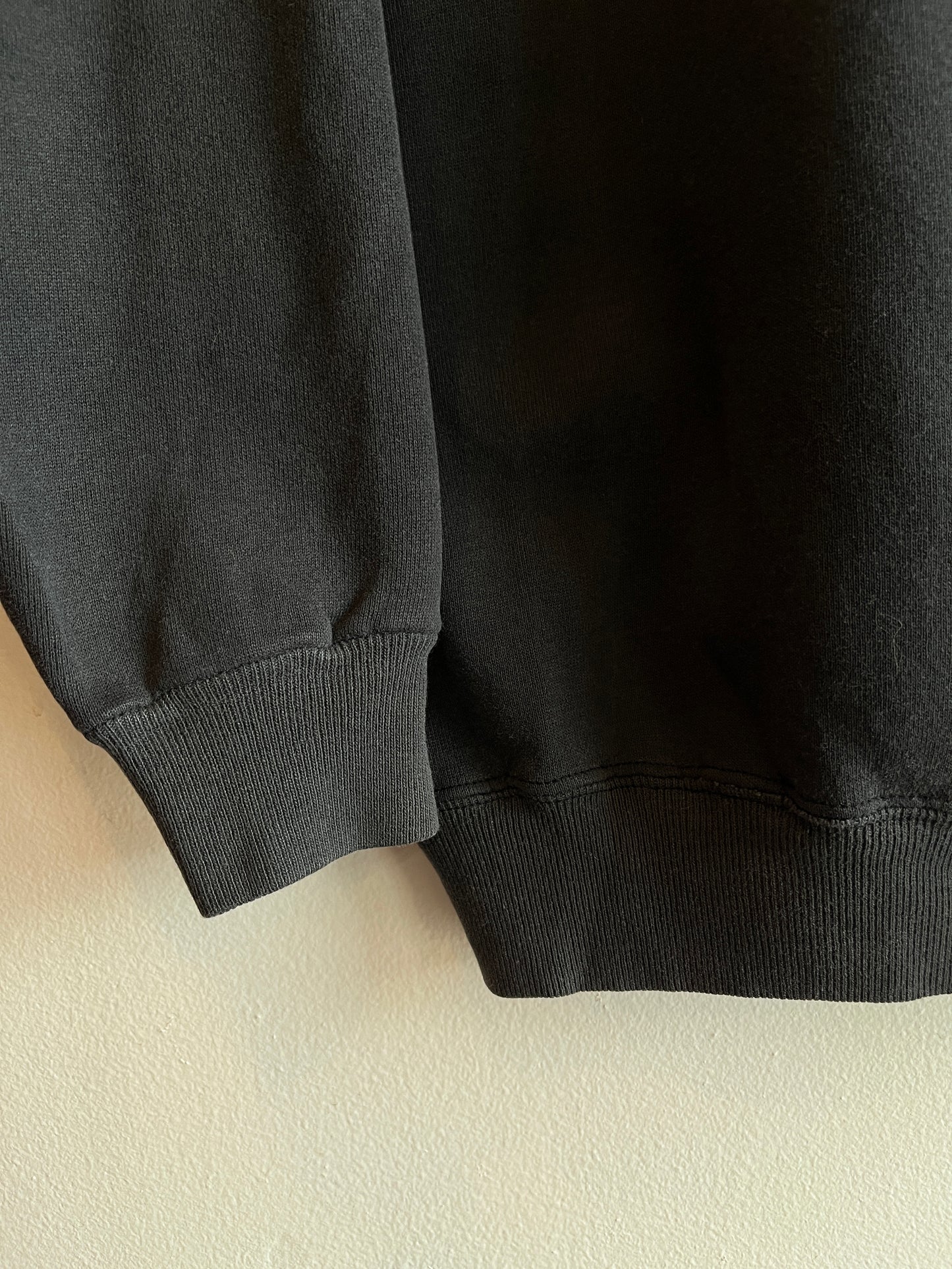 Vintage 1980’s Blank Black Sweatshirt - La Lovely Vintage 
