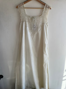 Vintage 1920’s Linen and Crochet Dress