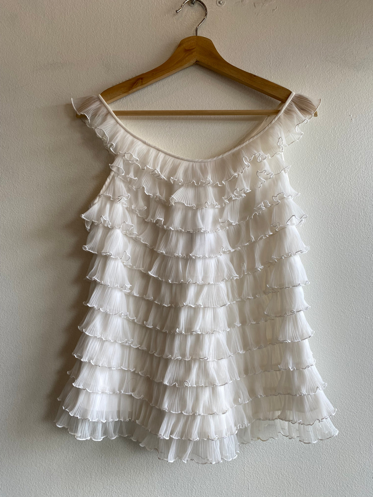 Vintage Saramae Lingerie 60's White Frilly Blouse - La Lovely Vintage 