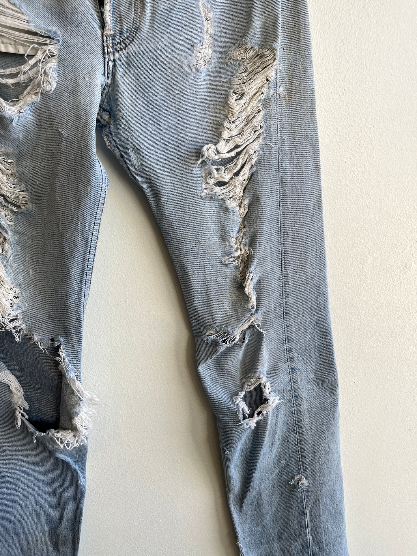 Vintage 1990’s Levis Thrashed 501 Denim Jeans