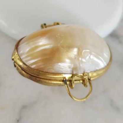Shell Trinket - Coin Purse, Pill Box, Jewelry Holder - La Lovely Vintage 