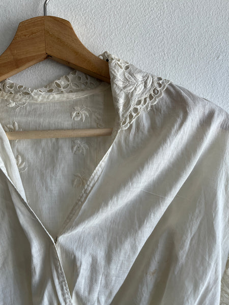 Vintage 1930’s Linen and Lace Top