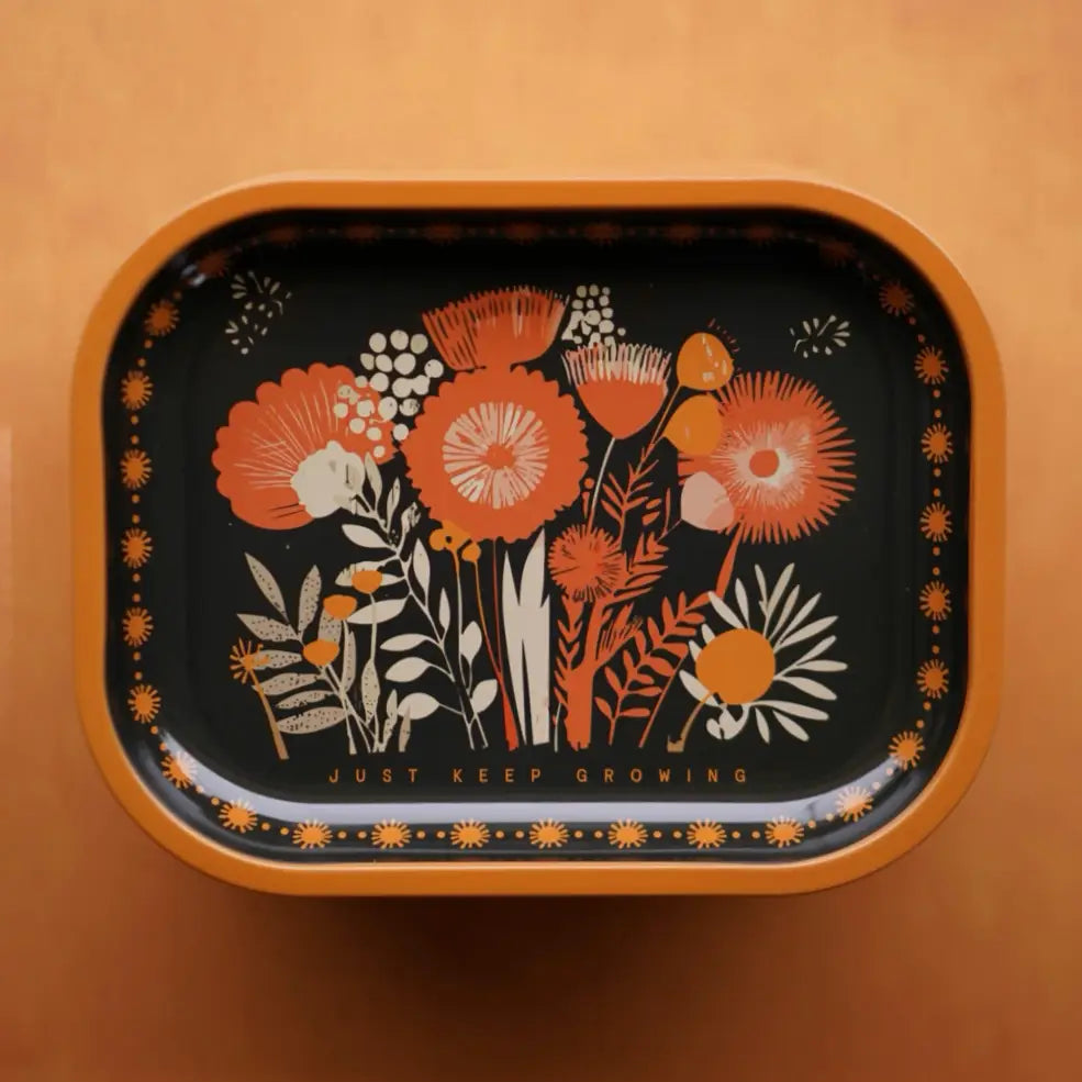 Real Fun, Wow! - Tin Trays - La Lovely Vintage 
