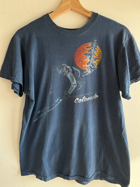 Vintage 1970’s Colorado Skiing T-Shirt - La Lovely Vintage 