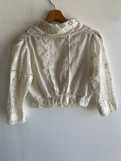 Vintage 1930’s Linen and Lace Top