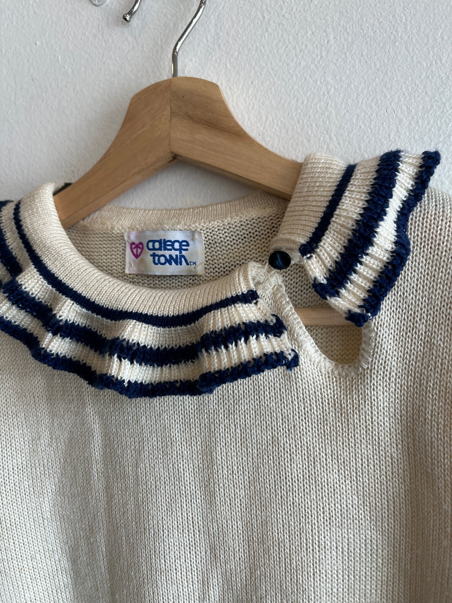 Vintage 1970’s Short Sleeve Sweater - La Lovely Vintage 