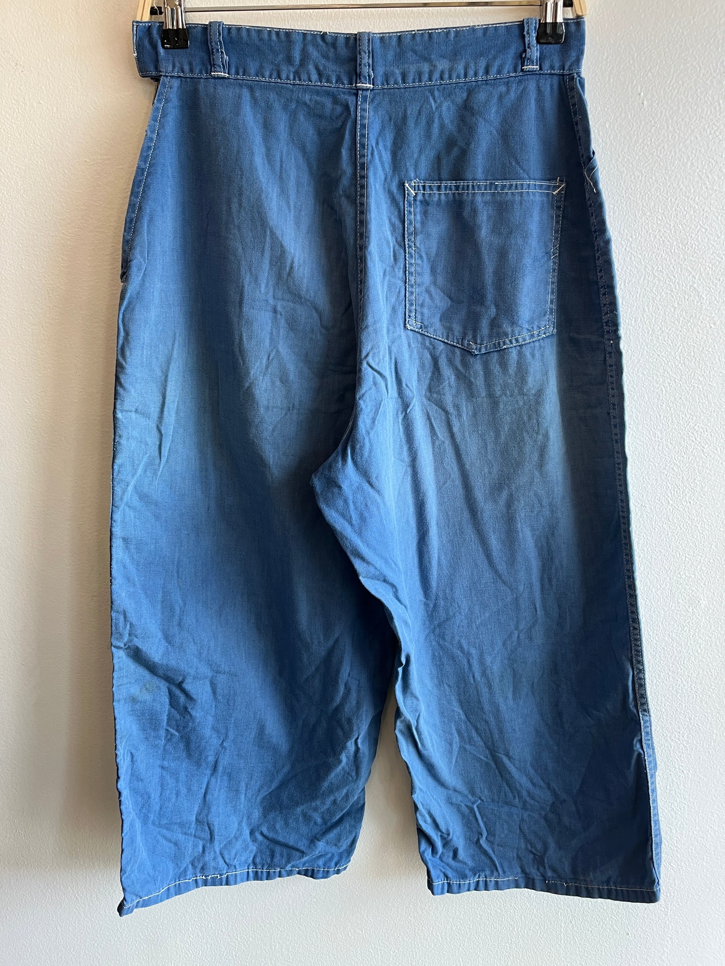 Vintage 1940’s Side-Zip “Pedal Pusher” Pants