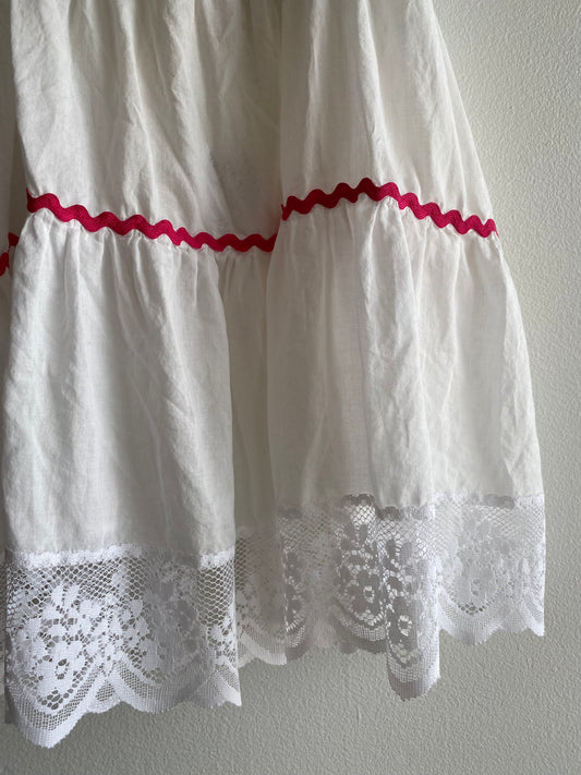 Vintage Y2K Victoria Secret White Cotton Top with Colorful Trim - La Lovely Vintage 