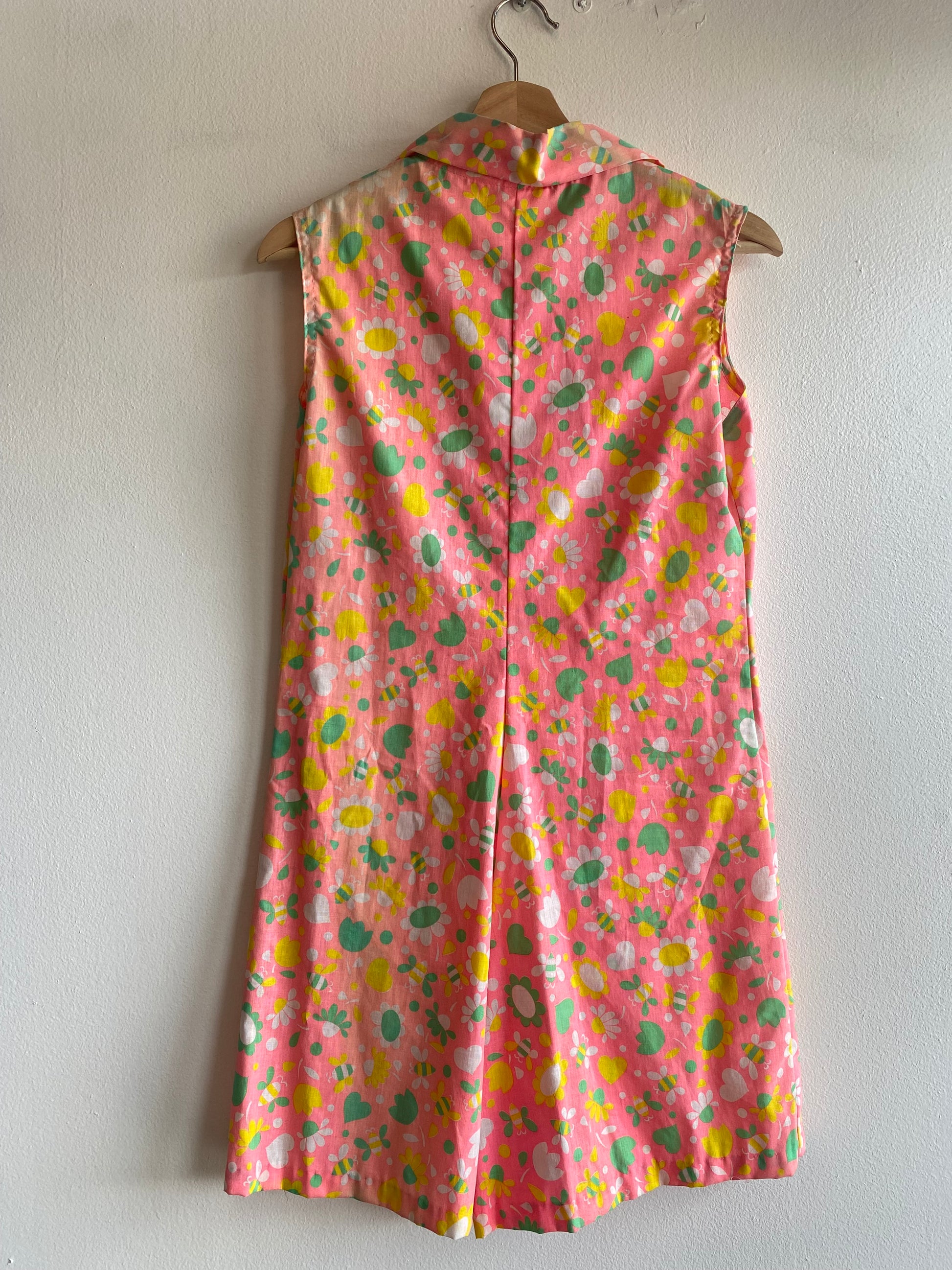 60s/70s pink bumble bee print romper - La Lovely Vintage 