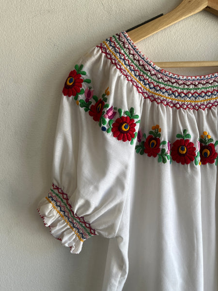 Vintage 1970’s Oaxacan Embroidered Blouse