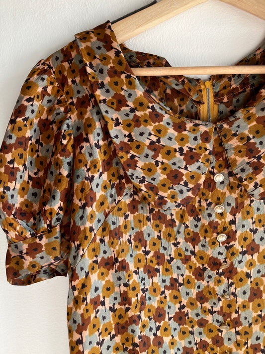 Vintage 1970’s Abstract Floral Blouse - La Lovely Vintage 