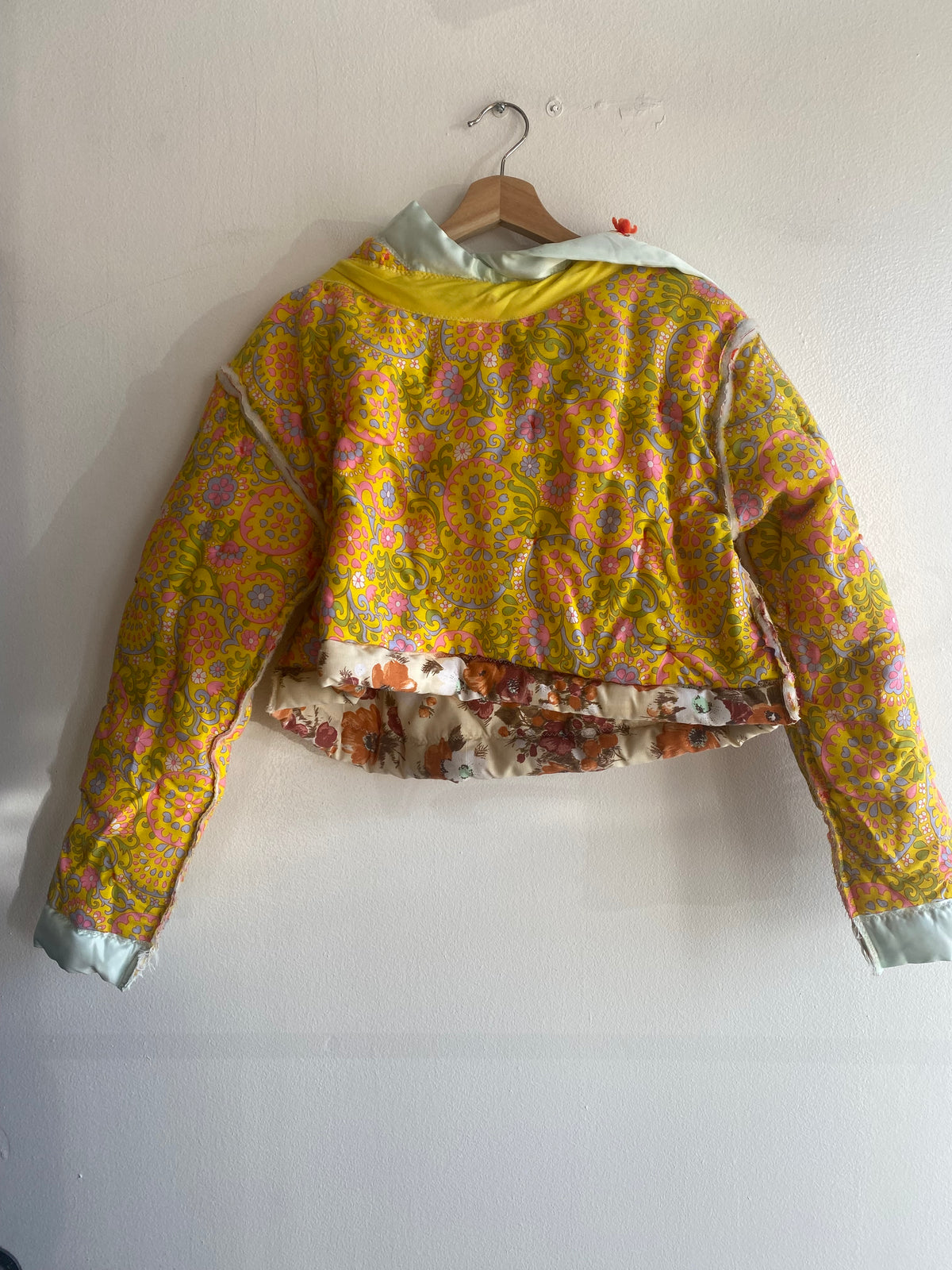 Vintage 70's Handmade Floral Quilt Pullover Jacket