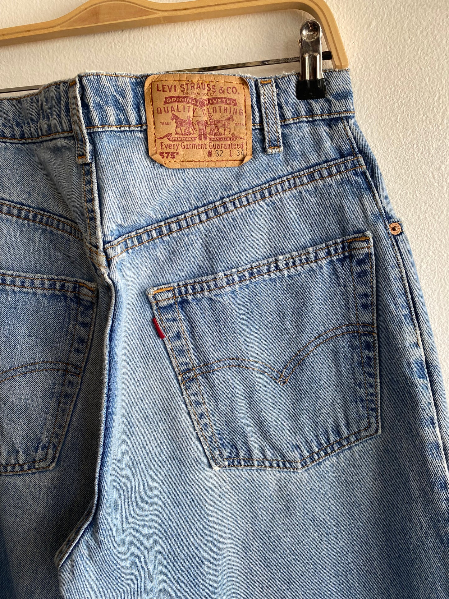 Vintage 1990’s Levi’s 575 Denim Jeans