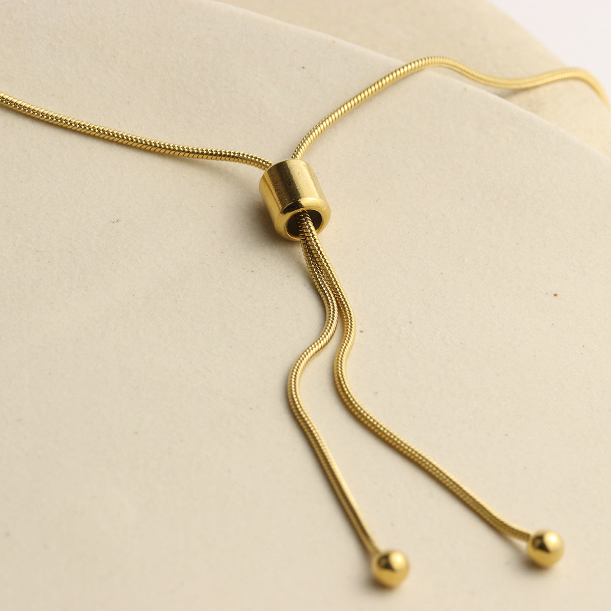 Adjustable Box Chain Bolo - La Lovely Vintage 