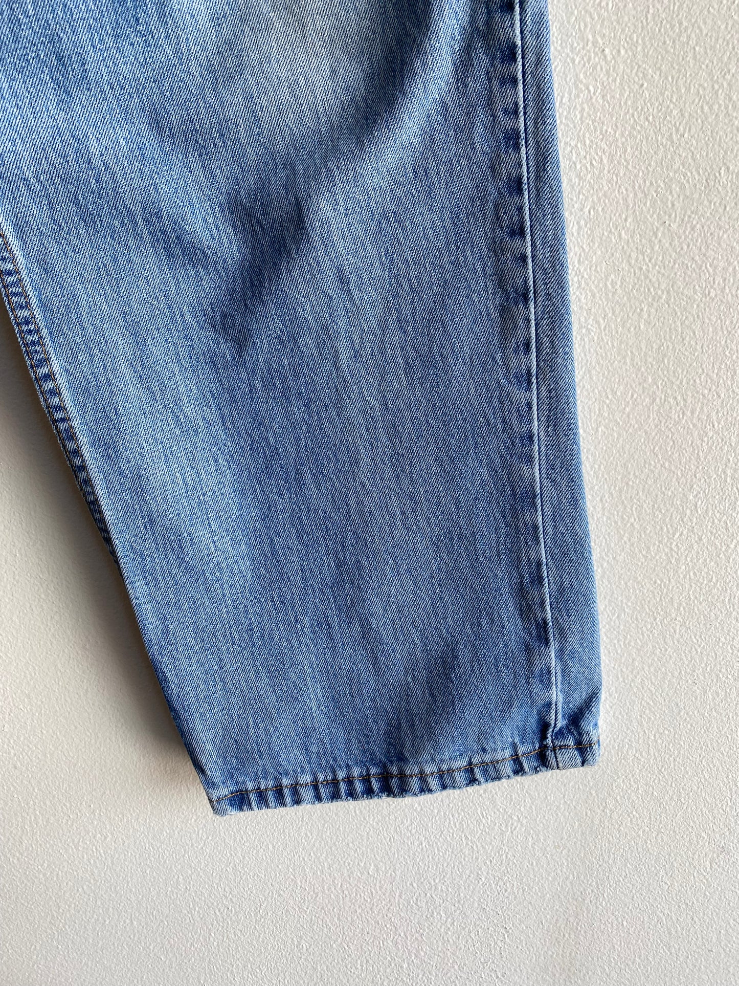 Vintage 1990’s Levi’s 575 Denim Jeans