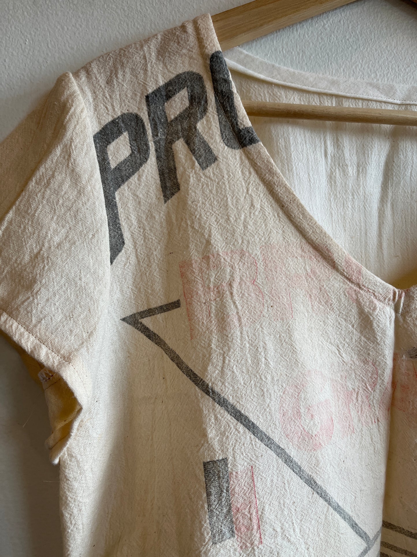 Trash Textiles - Handmade Vintage Feedsack Blouse - La Lovely Vintage 