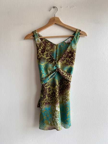 Y2K green and brown floral tie back tank top - La Lovely Vintage 