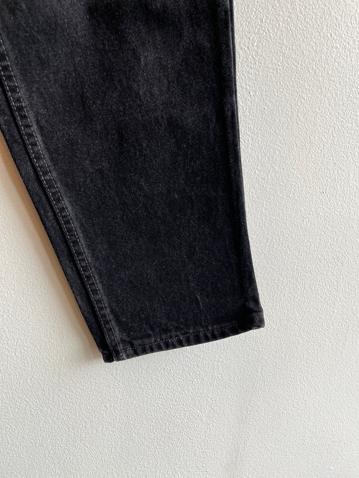 Vintage 1990’s Levi’s 550 Black Denim Jeans