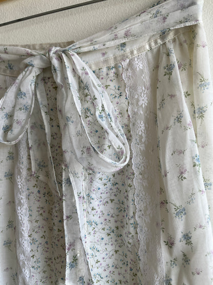 Vintage 1970’s Gunne Sax “Gunnies” Floral Skirt