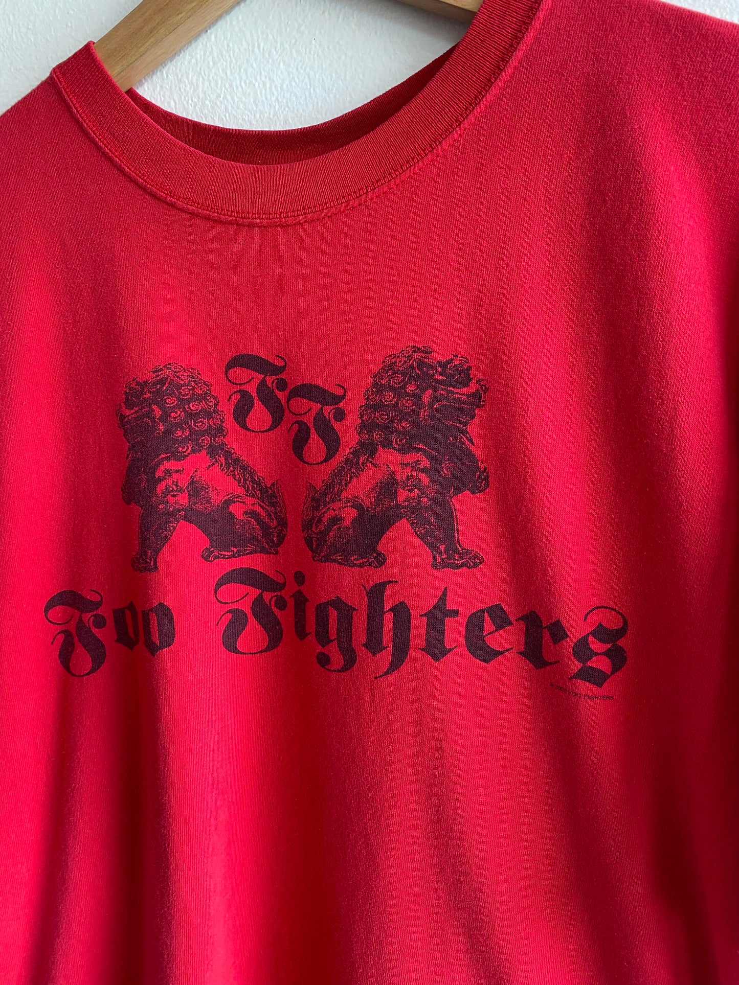 Vintage 2005 Foo Fighters Tour T-Shirt - La Lovely Vintage 