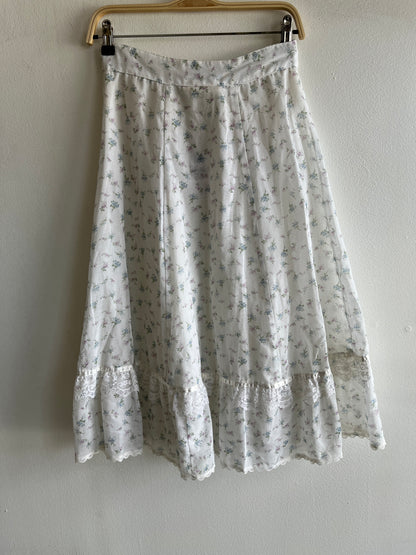 Vintage 1970’s Gunne Sax “Gunnies” Floral Skirt