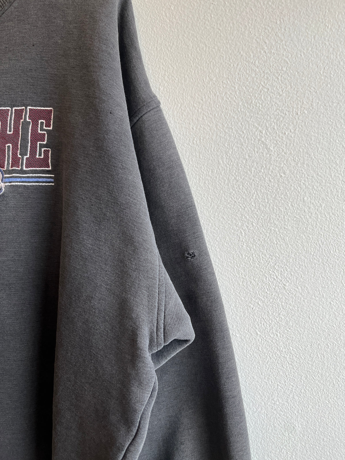Vintage 1990’s Colorado Avalanche Crewneck Sweatshirt