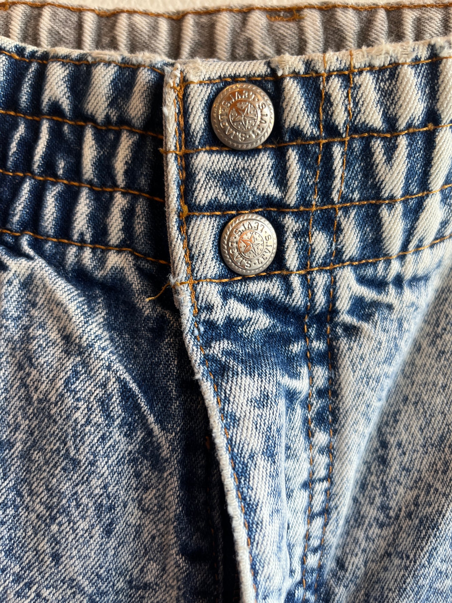 Vintage 1980's Levis “Sport Jeans” Acid Wash Denim Jeans - La Lovely Vintage 