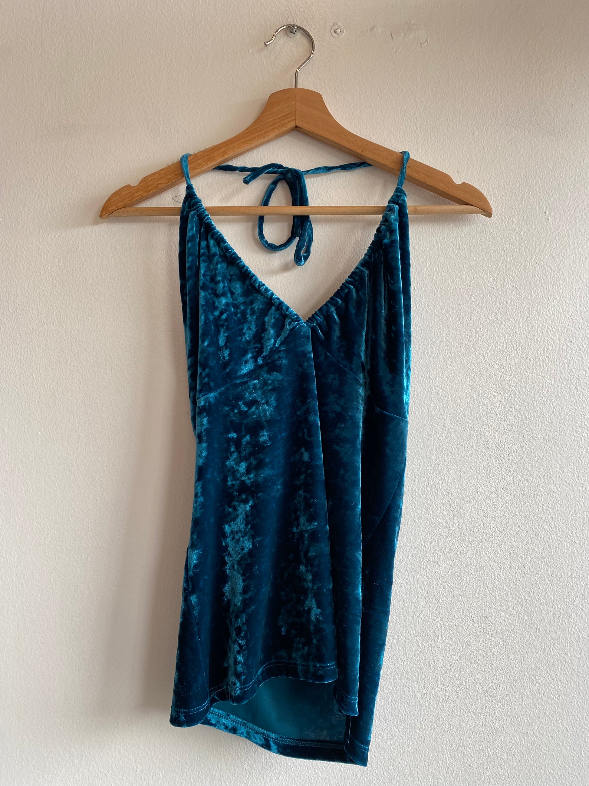 Vintage Y2K Twenty One Teal Velvet Halter Top - La Lovely Vintage 