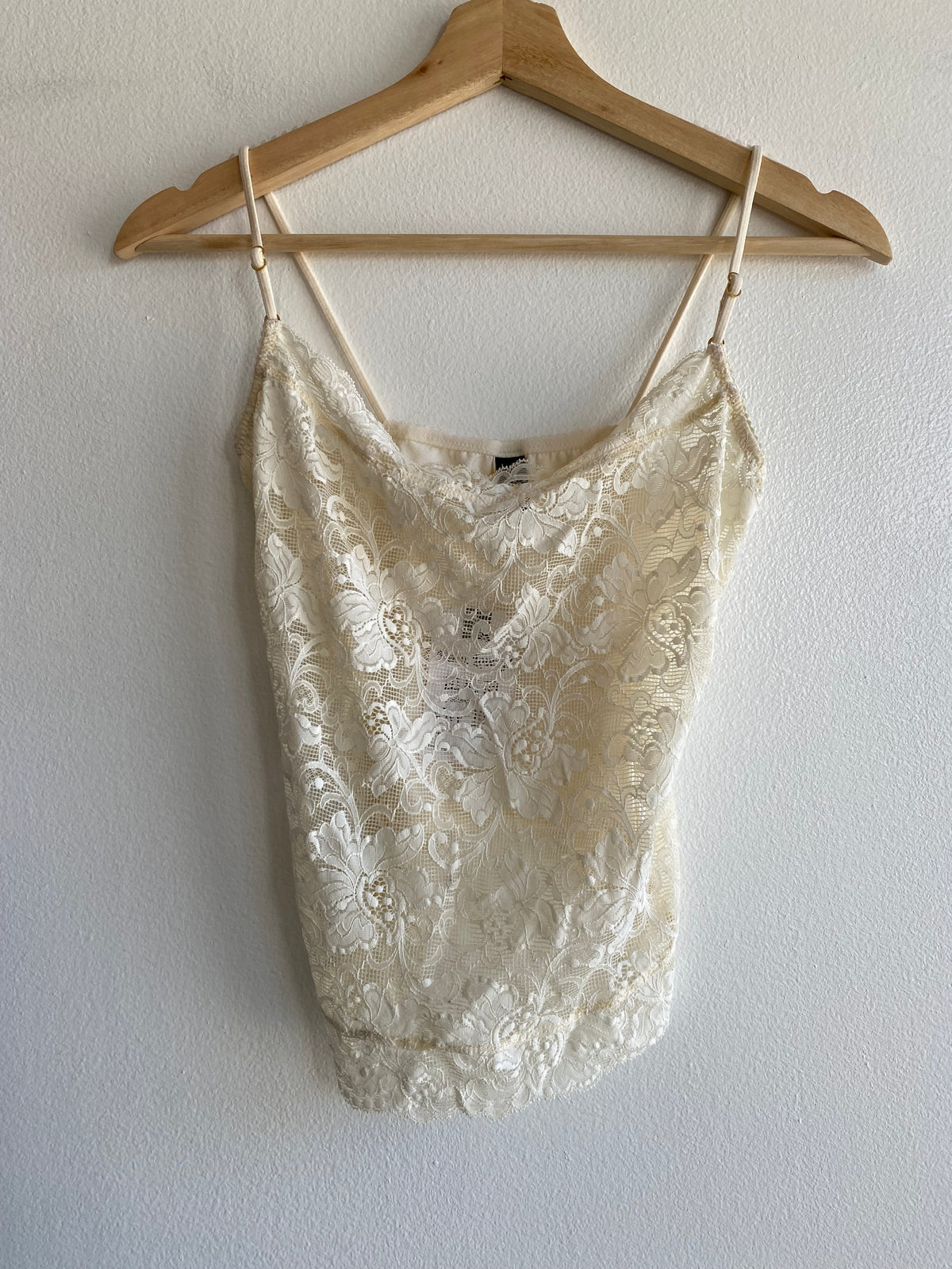 Vintage Donna Karan Y2K Cream Lace Cami