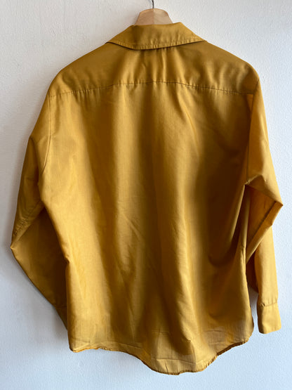 Vintage 1960’s Van Heusen Loop Collar Button-Up Shirt
