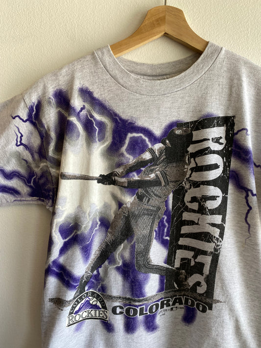Vintage 1998 Colorado Rockies Big Print T-Shirt - La Lovely Vintage 