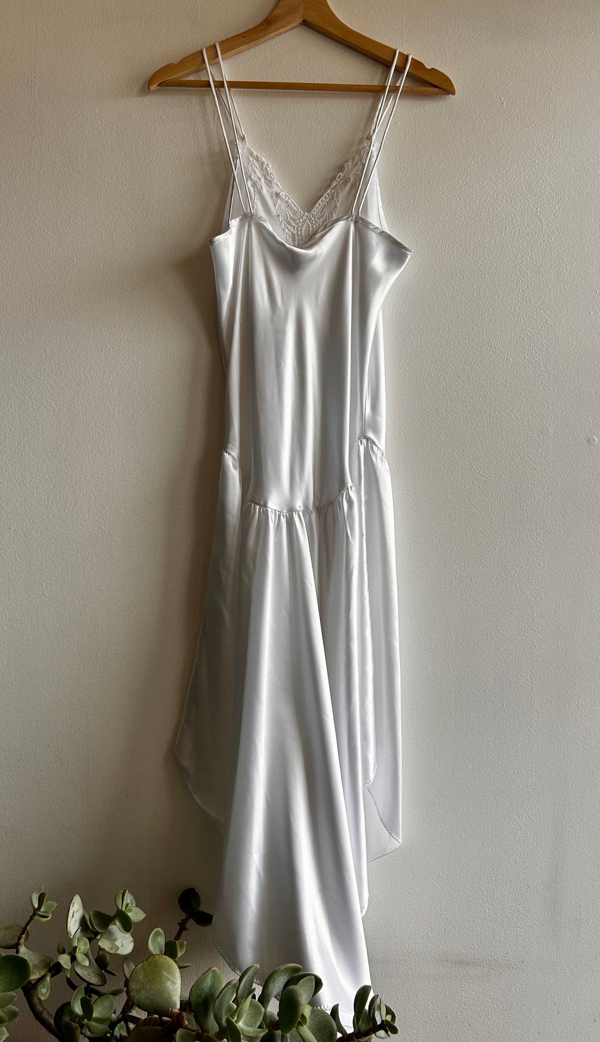 80s white stain drop waist slip dress - La Lovely Vintage 