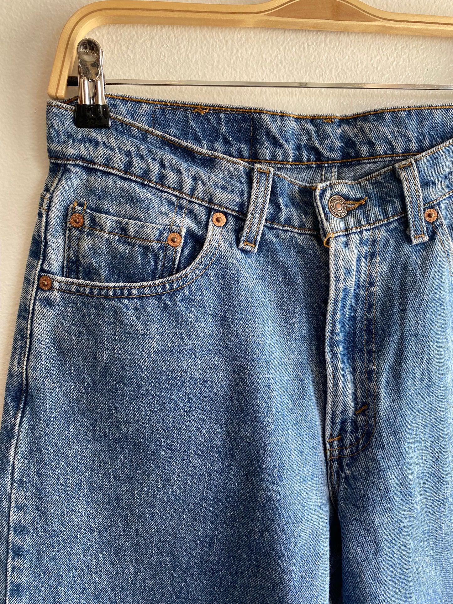Vintage 1990’s Levi’s 565 Denim Jeans