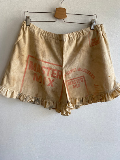 La Lovely Vintage - Handmade Feed Sack Shorts