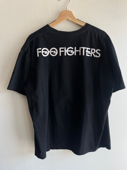 Vintage 2000’s Foo Fighters T-Shirt