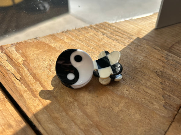Yin Yang Claw Clip