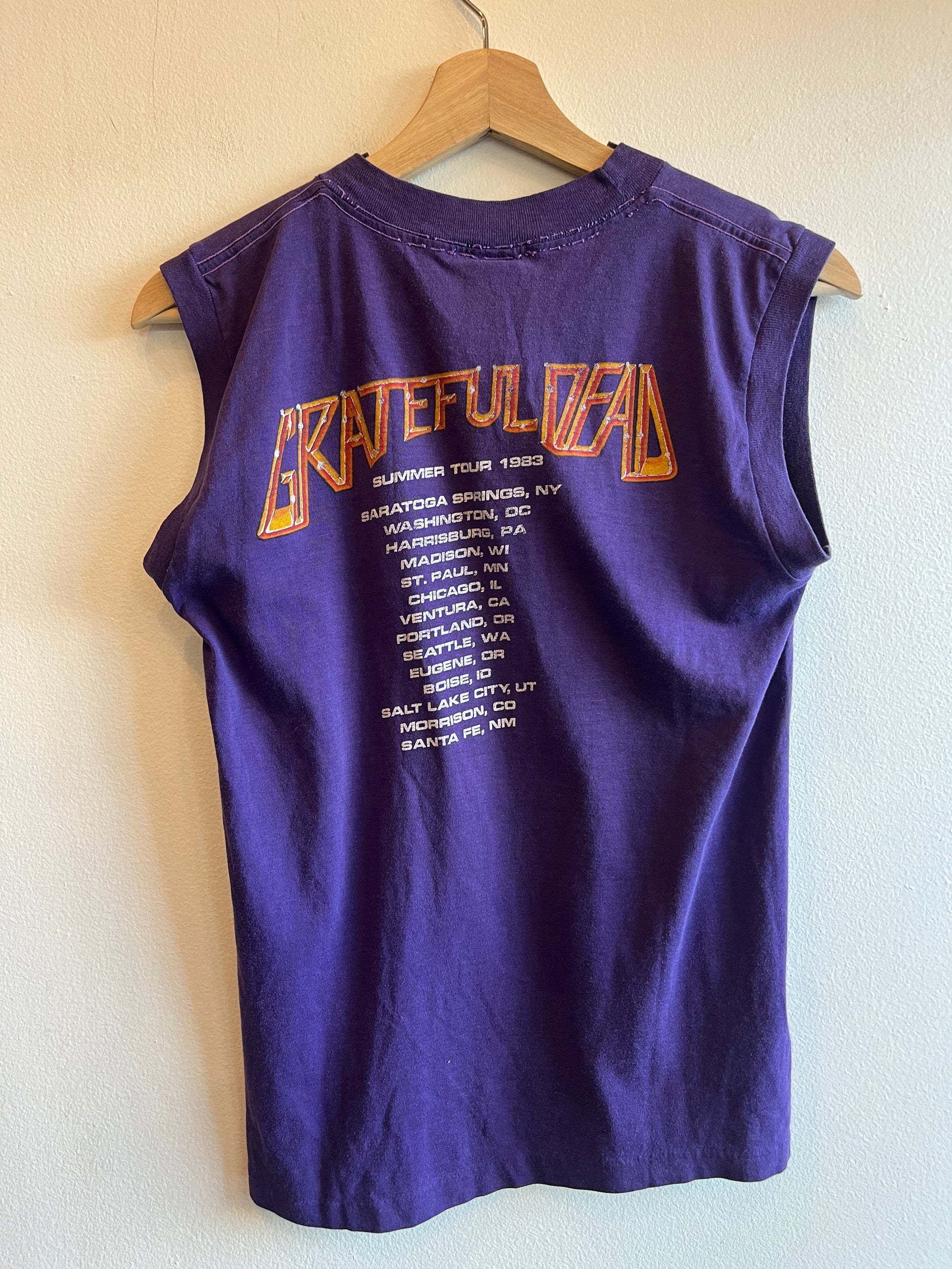 Vintage 1983 Grateful Dead Sleeveless Tour T-Shirt - La Lovely Vintage 