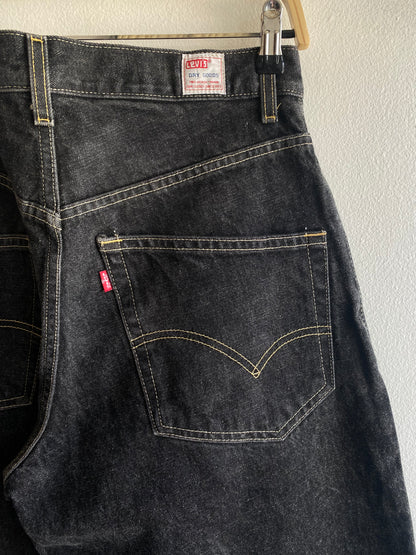 Vintage 1990’s Levi’s Dry Goods 595 Black Denim Jeans