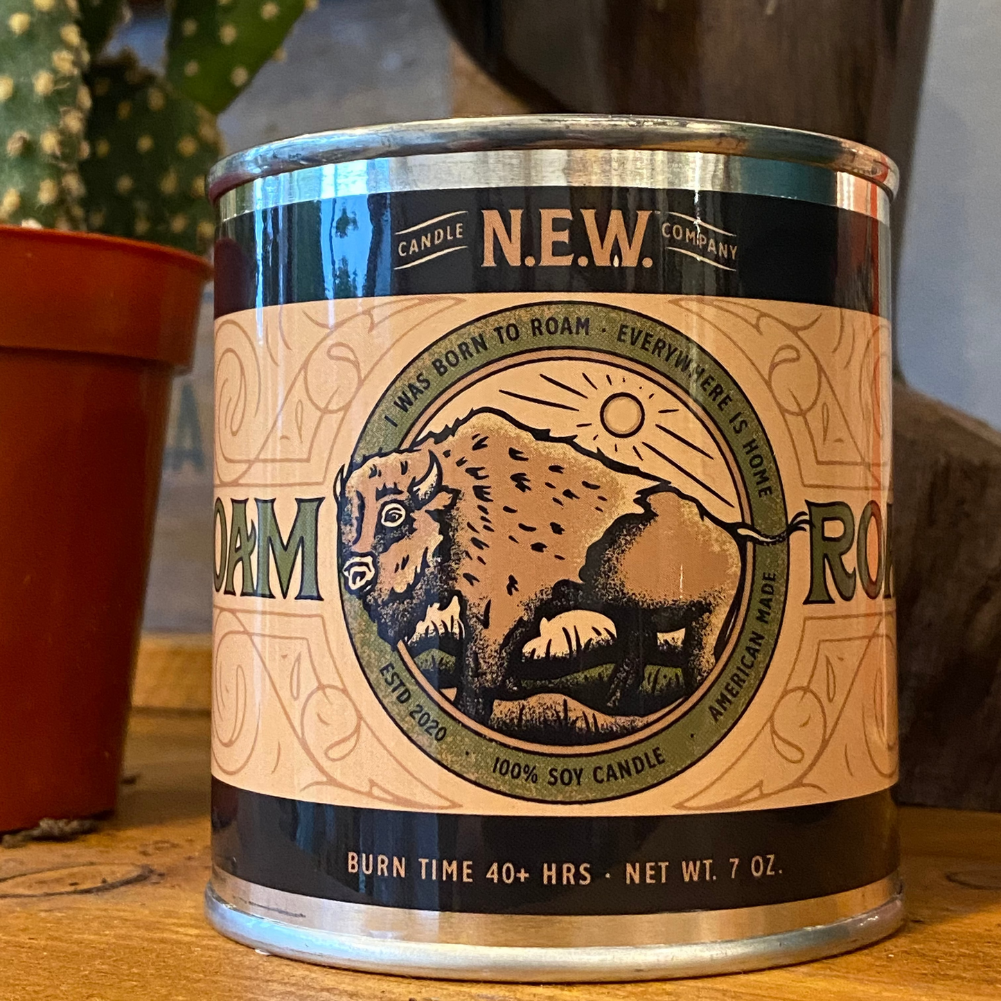 N.E.W. Candle Co. 7oz Candle - La Lovely Vintage 