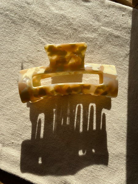 LoveLina - Regular Size Claw Clip