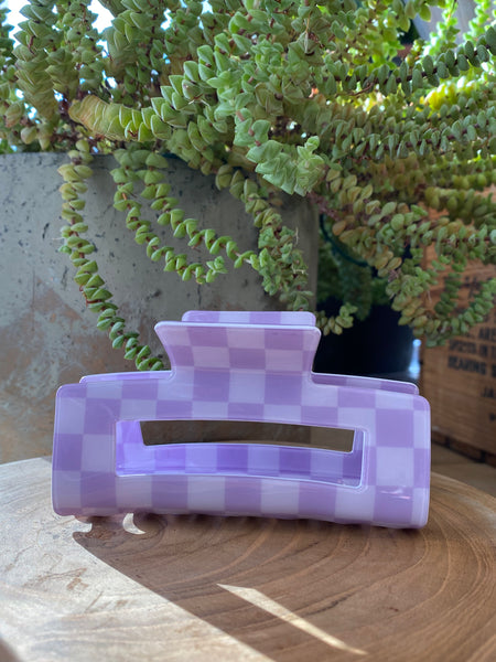 LoveLina - Large Checkered Claw Clip