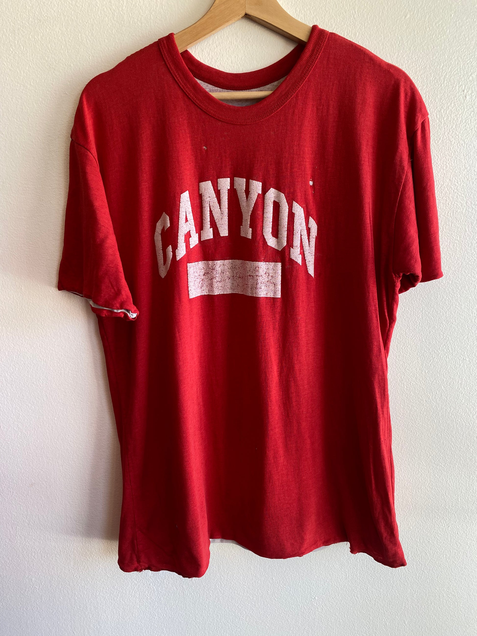Vintage 1970’s “Canyon” Reversible Gym T-Shirt - La Lovely Vintage 
