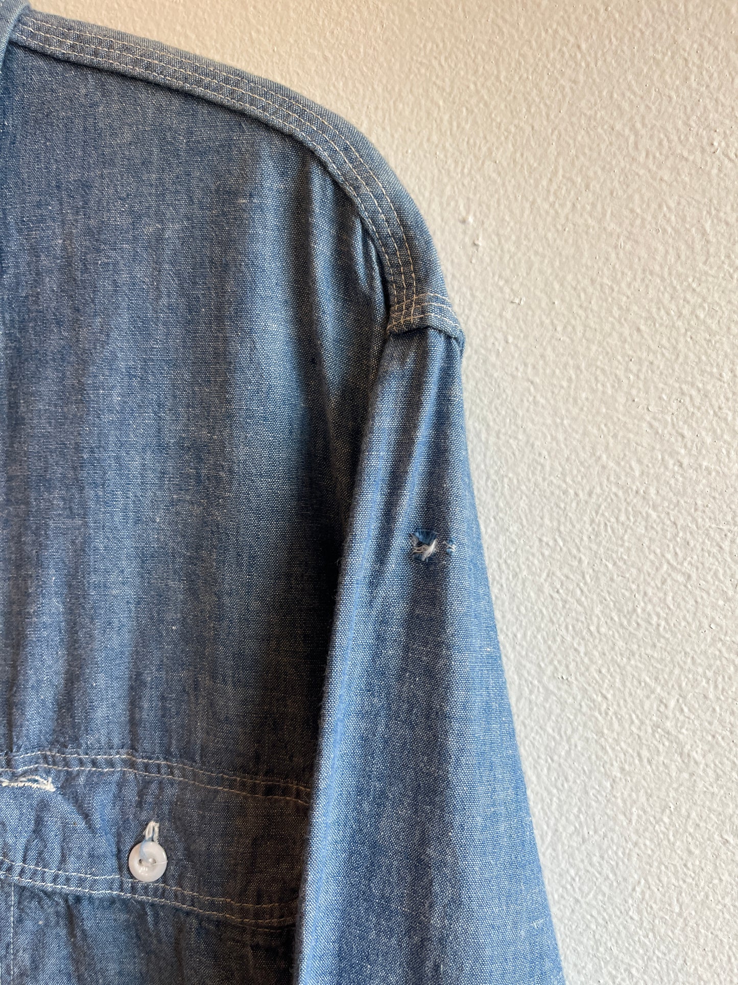 Vintage 1960/70’s Big Mac Chambray Button Up Shirt - La Lovely Vintage 