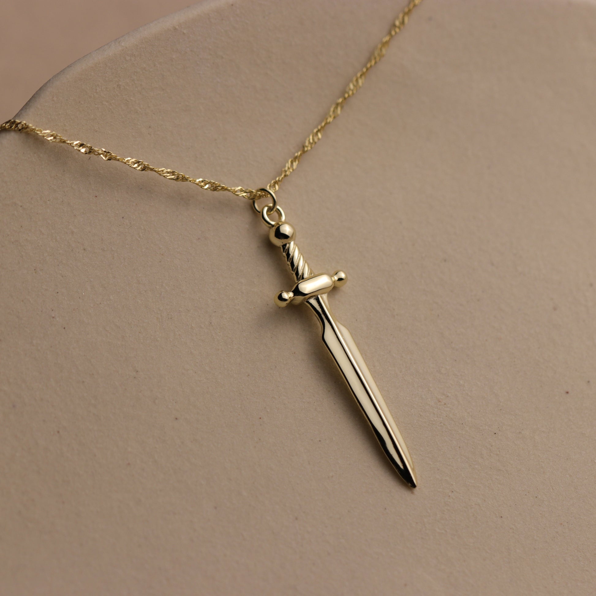 Dagger Necklace - La Lovely Vintage 