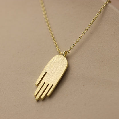 Hamsa Divine Hand Necklace - La Lovely Vintage 