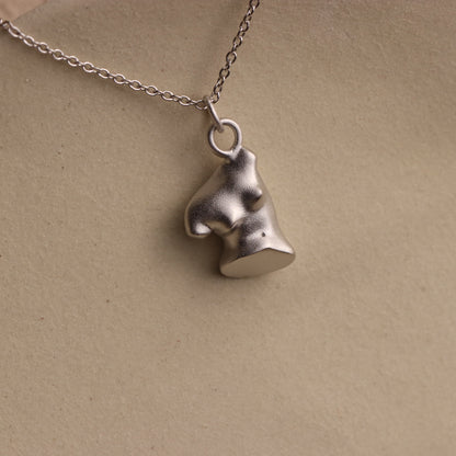 Abstract Body Form Pendant Necklace - La Lovely Vintage 