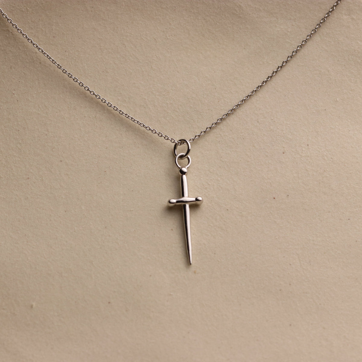 Mini Dagger Sword Necklace - La Lovely Vintage 