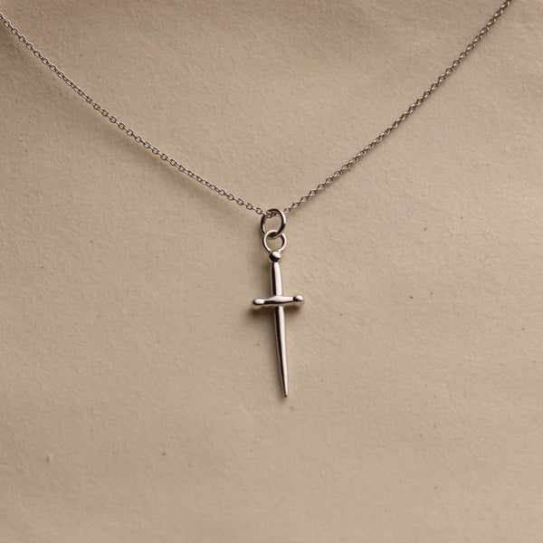Mini Dagger Sword Necklace - La Lovely Vintage 