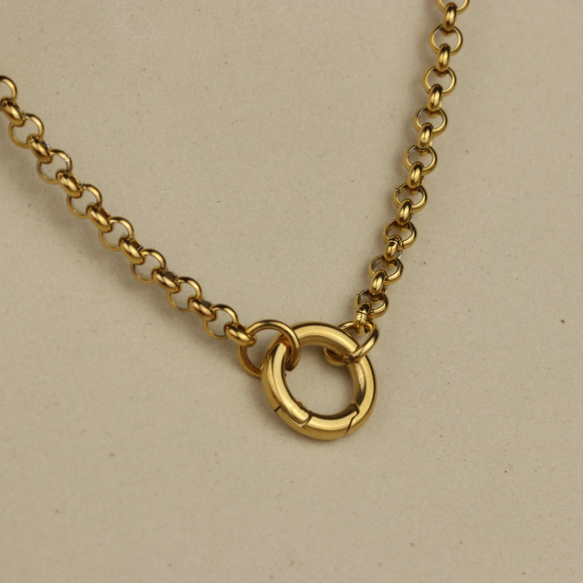 Gold Clip Closure Cable Chain Necklace - La Lovely Vintage 