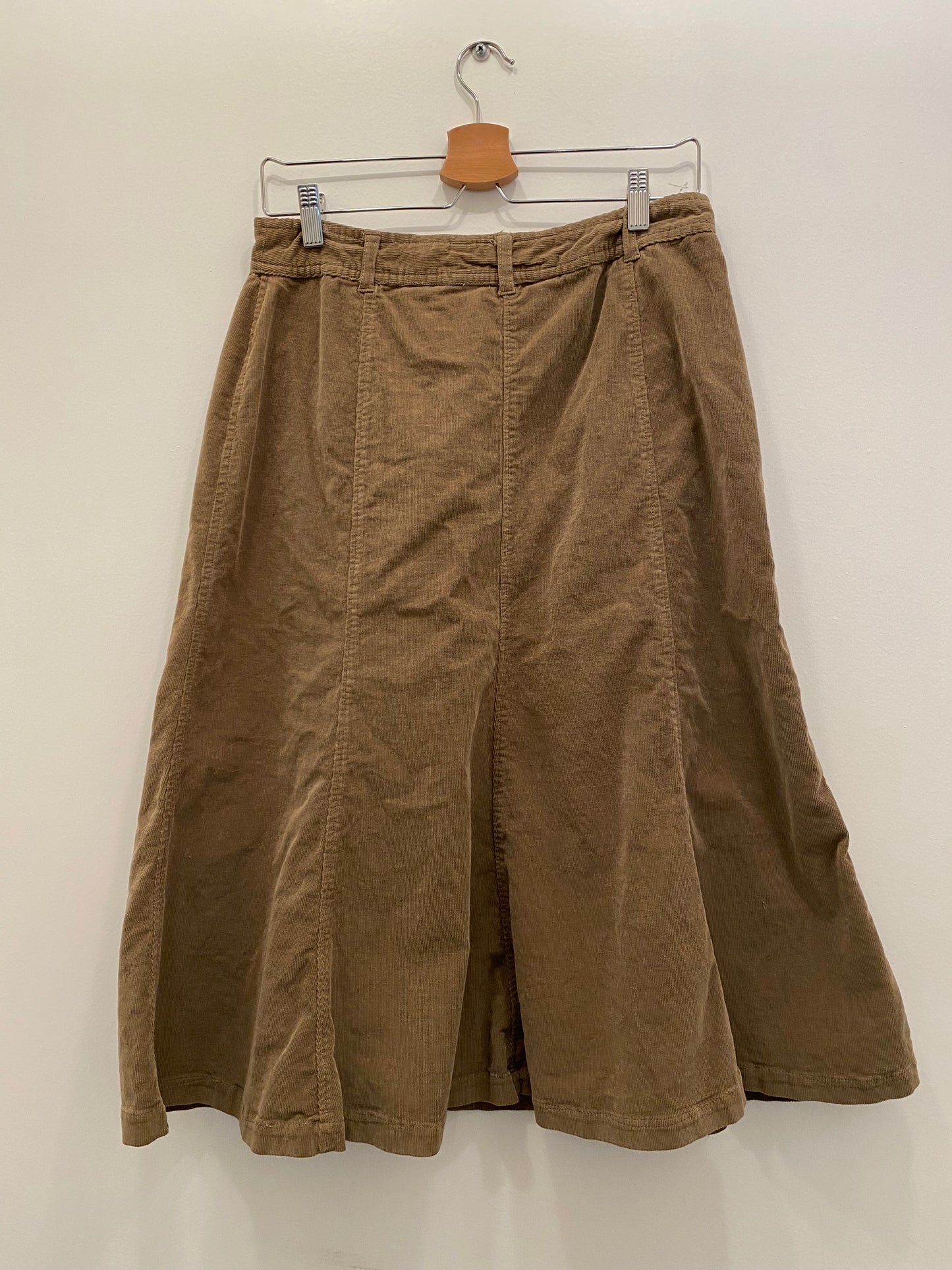 Vintage Y2K tan corduroy maxi skirt - La Lovely Vintage 